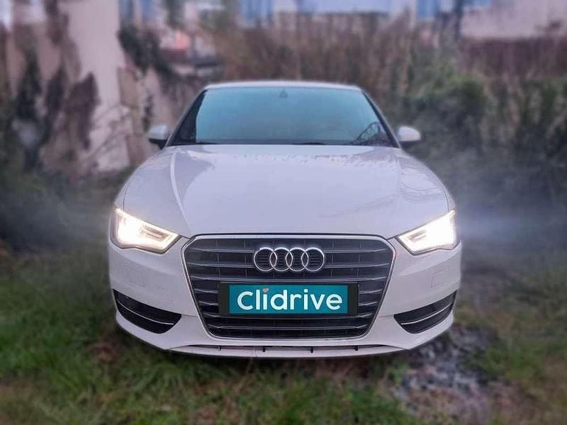 Usado Audi A3 S-Line 150 CV (110 kW) 2014 Blanco Utilitario