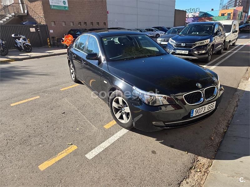 Negro Usado 2008 BMW 520 Berlina | 10.800 € (Caro) - Imagen 1/4