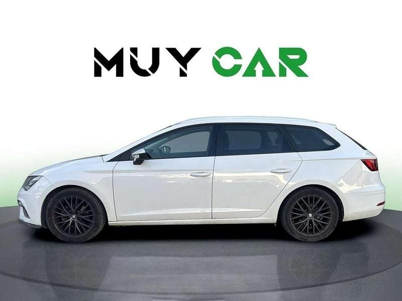 Usado Seat Leon ST FR 150 CV (110 kW) 2017 Blanco Familiar