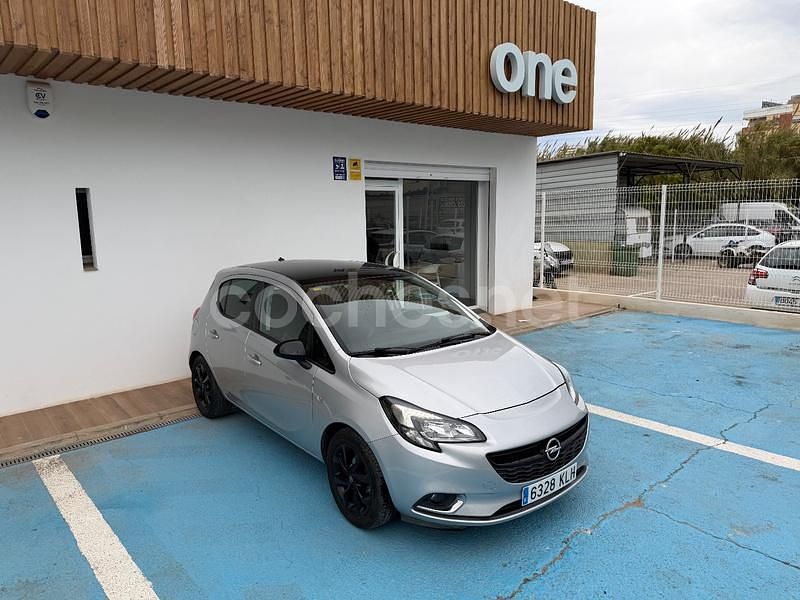 Usado Opel Corsa Color Edition 100 CV (73 kW) 2019 Gris / plata Berlina