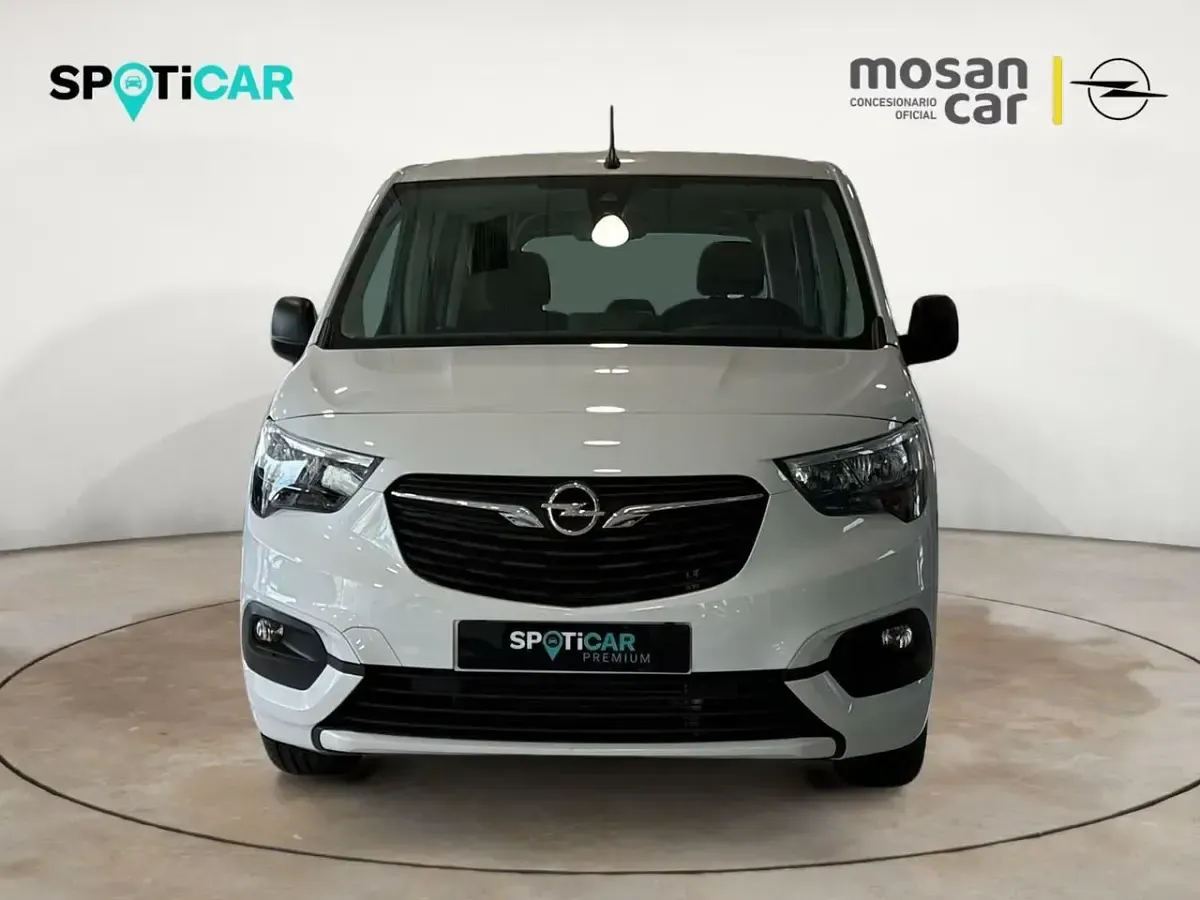 Usado Opel Combo-e Life Edition+ 100 kW (136 CV) 2023 Blanco Familiar