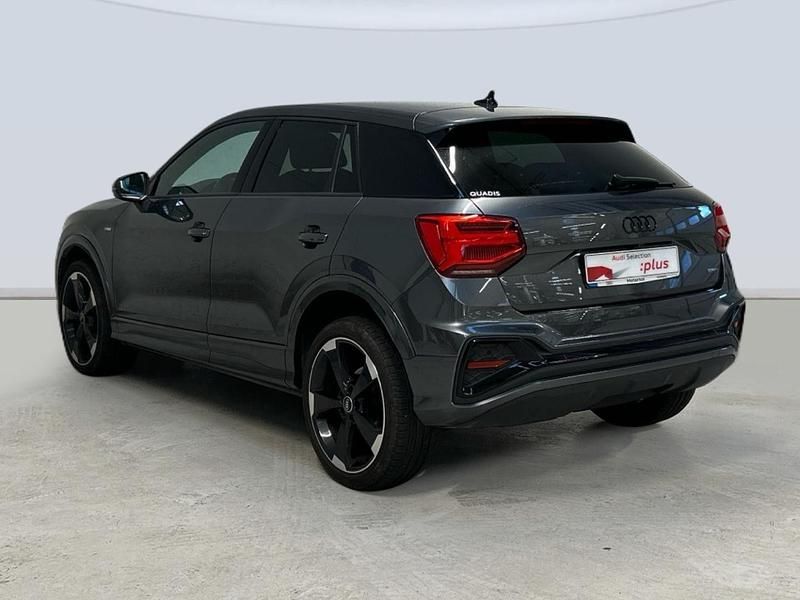 Usado Audi Q2 190 CV (139 kW) 2022 Gris SUV