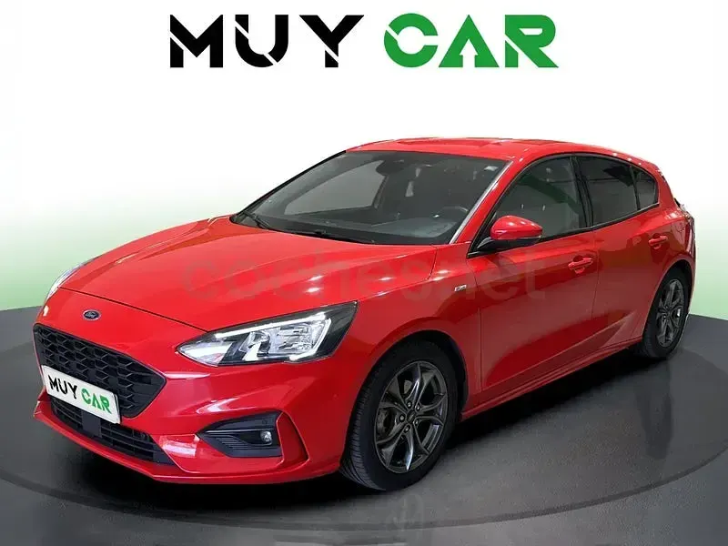 Usado Ford Focus ST-Line 125 CV (91 kW) 2019 Rojo Berlina