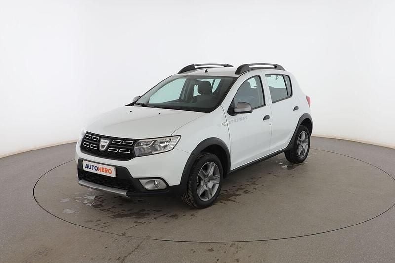 Blanco Usado 2019 Dacia Sandero Comfort Utilitario | 12.199 € (Precio justo) - Imagen 1/3