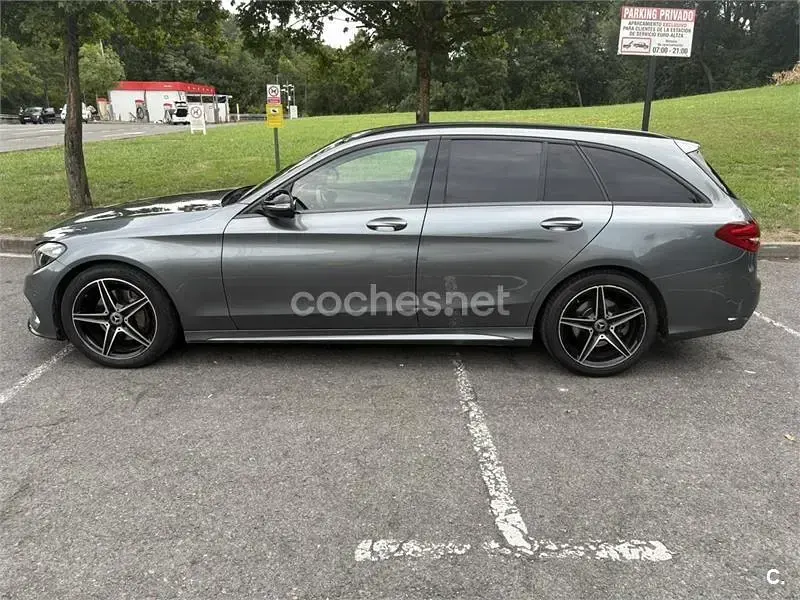 Usado Mercedes C220 AMG line 170 CV (125 kW) 2017 Gris / plata Familiar