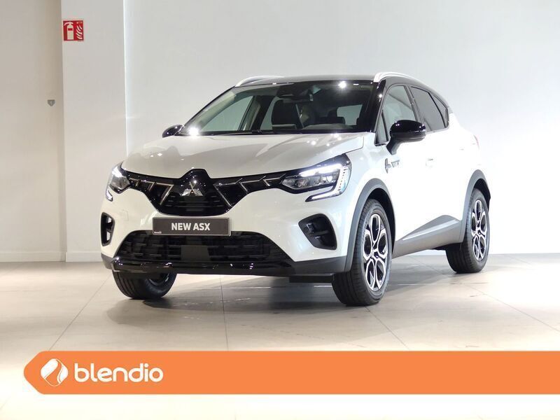Blanco Usado 2023 Mitsubishi ASX SUV | 34.300 € - Imagen 1/4