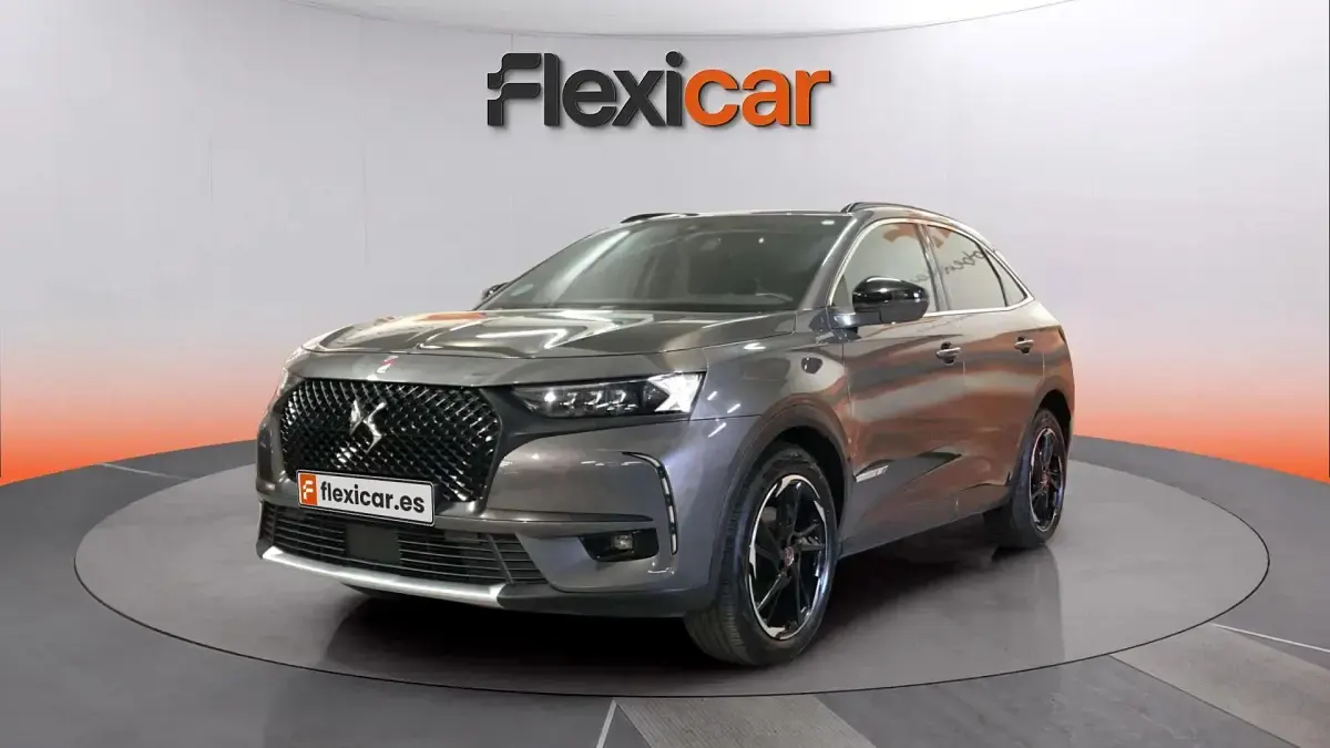 Usado DS Automobiles DS7 Crossback 131 CV (96 kW) 2021 Gris SUV