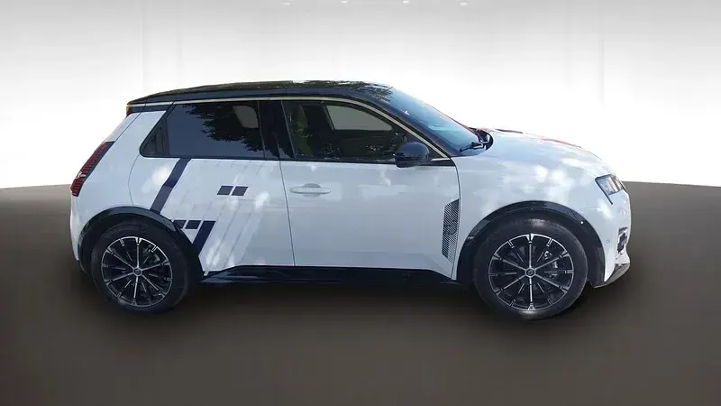 Usado Renault R5 Iconic 110 kW (150 CV) 2024 Blanco Utilitario