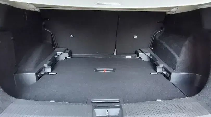 Usado Nissan X-Trail N-Connecta 163 CV (119 kW) 2023 Lunar white SUV