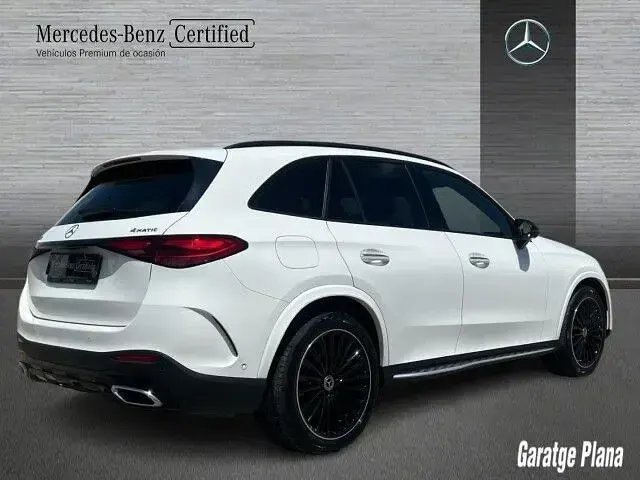 Käytetty Mercedes GLC300 269 HP (197 kW) 2023 Valkoinen