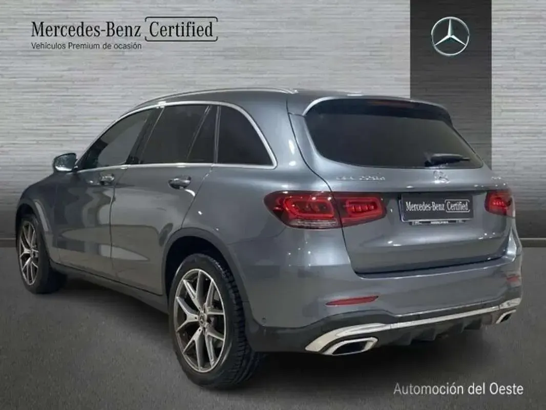 Usado Mercedes GLC220 AMG line 196 CV (144 kW) 2021 Gris SUV