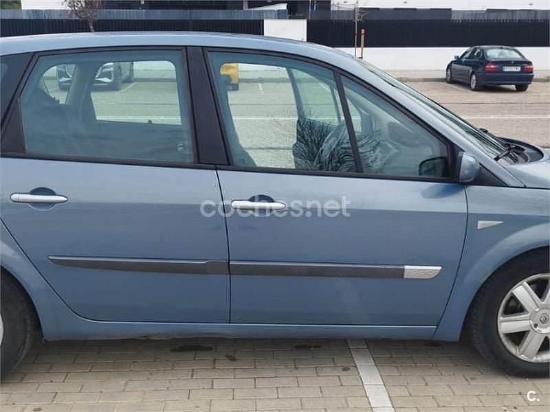 Azul Usado 2006 Renault Scénic II Dynamique Monovolumen | 3300 € (Precio justo) - Imagen 1/4
