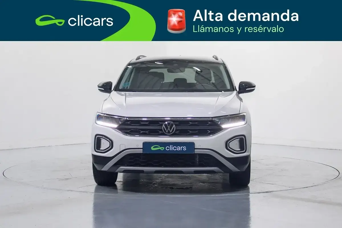 Usado VW T-Roc 150 CV (110 kW) 2023 Blanco SUV