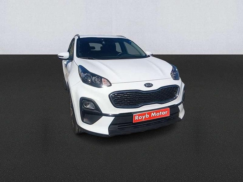 Usado Kia Sportage 136 CV (100 kW) 2022 Blanco SUV
