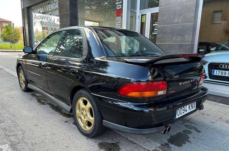 Usado Subaru Impreza 211 CV (155 kW) 1997 Negro Utilitario