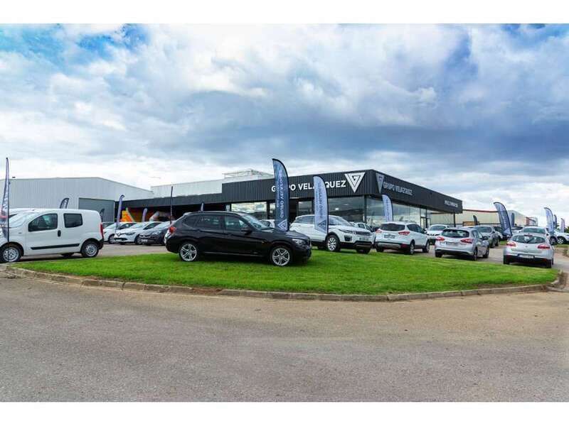 Azul Usado 2021 Volvo XC60 Momentum SUV | 30.990 € (Precio justo) - Imagen 1/1