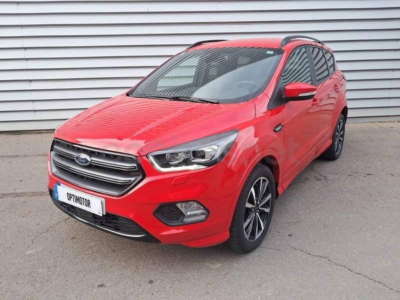 Usado Ford Kuga ST-Line 120 CV (88 kW) 2019 Rojo SUV