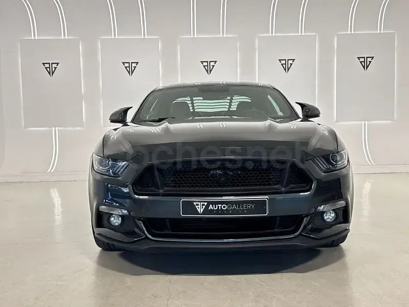 Usado Ford Mustang Fastback 314 CV (230 kW) 2016 Verde Coupe