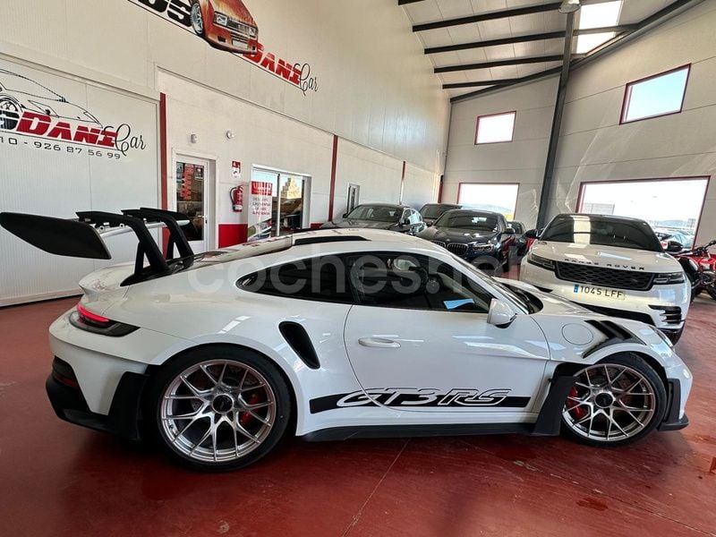 Nuevo Porsche 911 GT3 RS 525 CV (386 kW) 2025 Blanco Coupe