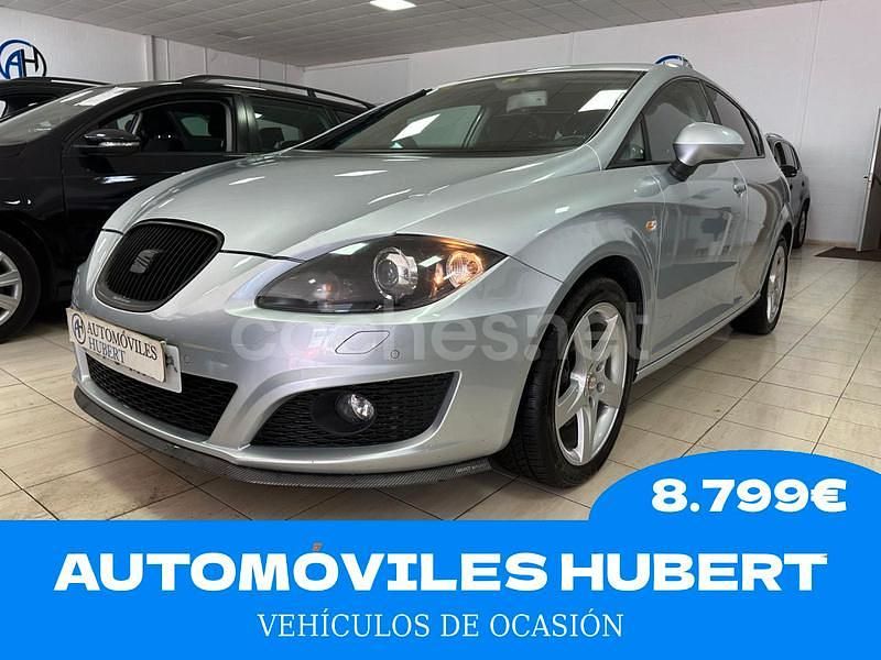 Gris / plata Usado 2010 Seat Leon Sport Berlina | 8799 € (Precio justo) - Imagen 1/4