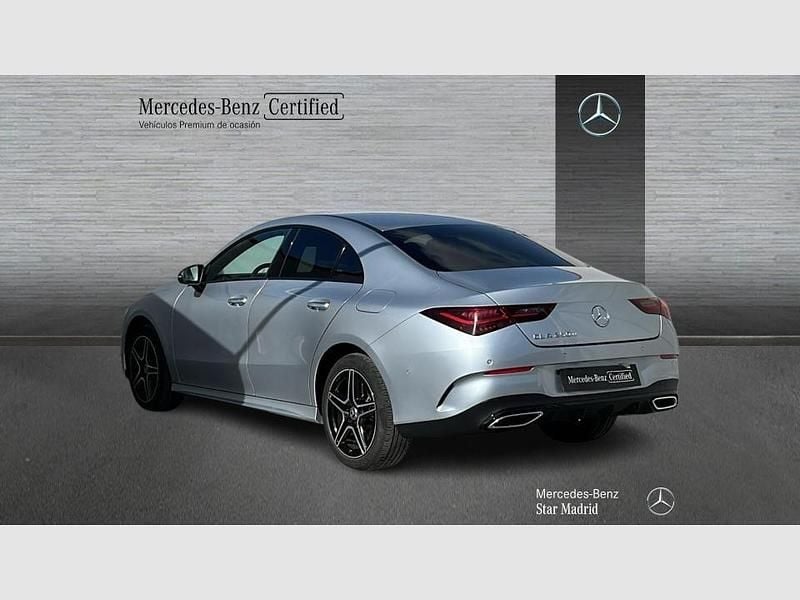 Usado Mercedes CLA250e AMG line 218 CV (160 kW) 2025 Gris Berlina