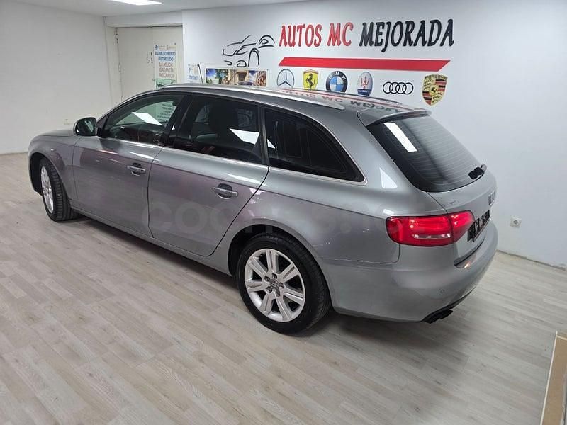 Usado Audi A4 Business 160 CV (117 kW) 2009 Gris / plata Familiar