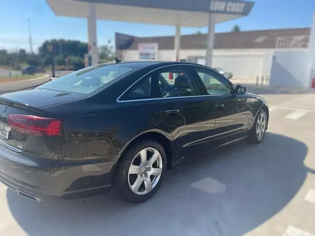 Usado Audi A6 S-Line 190 CV (139 kW) 2016 Negro Berlina