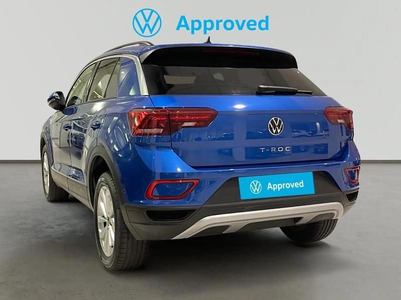 Usado VW T-Roc 116 CV (85 kW) 2024 Azul SUV