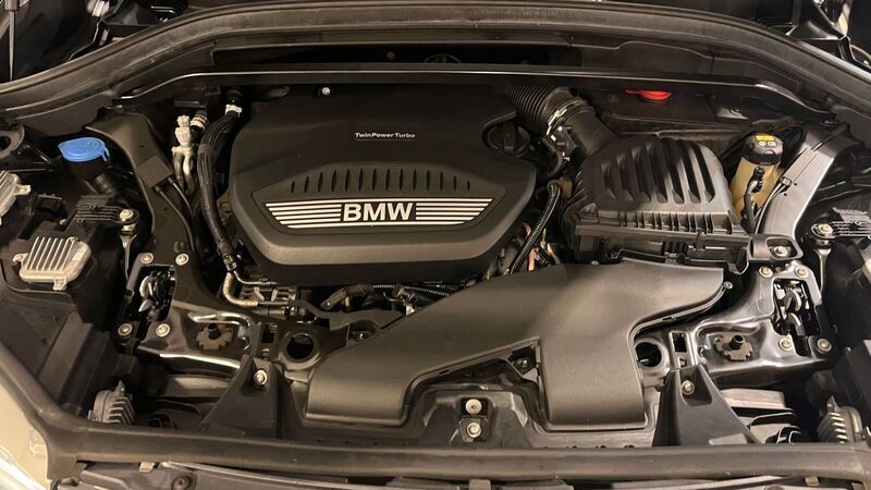 Usado BMW X1 150 CV (110 kW) 2019 Gris SUV