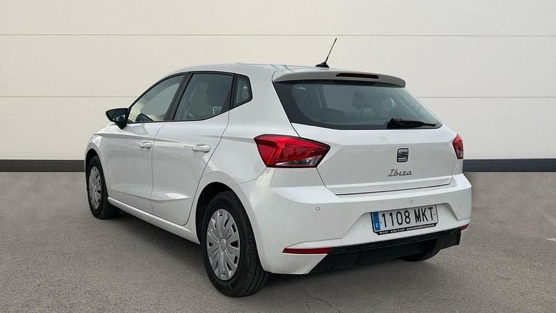 Usado Seat Ibiza Reference 80 CV (58 kW) 2023 Blanco Utilitario