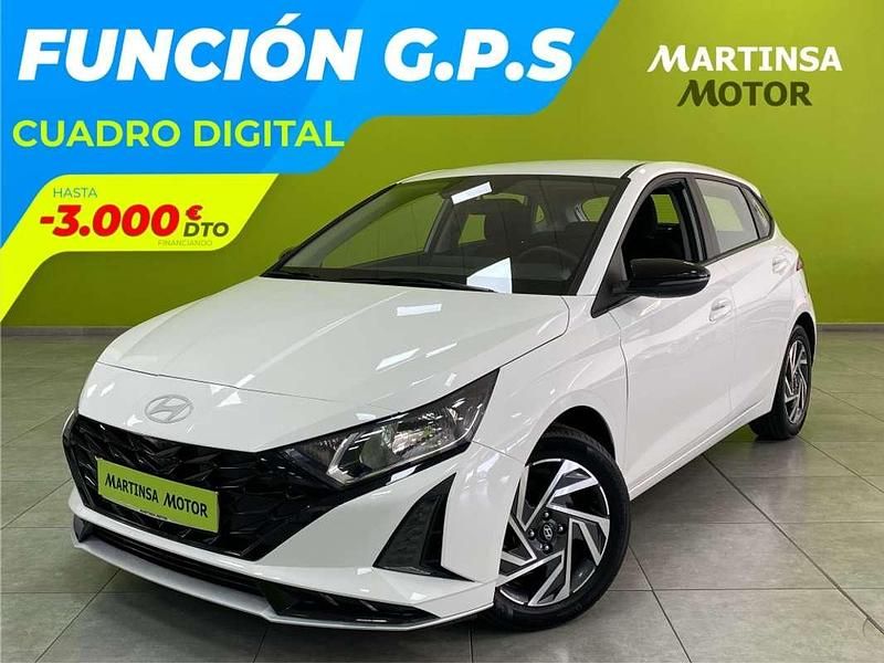 Blanco Usado 2023 Hyundai i20 Utilitario | 16.800 € (Precio justo) - Imagen 1/4