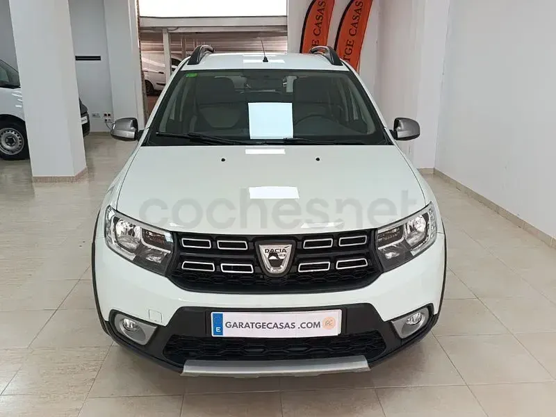 Usado Dacia Sandero Comfort 90 CV (66 kW) 2020 Blanco Berlina