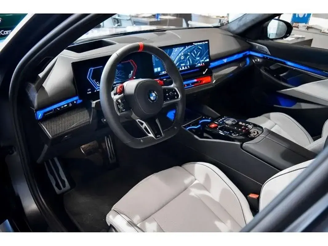 Usado BMW M5 Comfort Edition 727 CV (534 kW) 2026 Gris Berlina