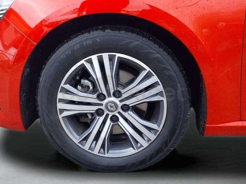 Usado Renault Mégane Zen 160 CV (117 kW) 2021 Rojo Berlina