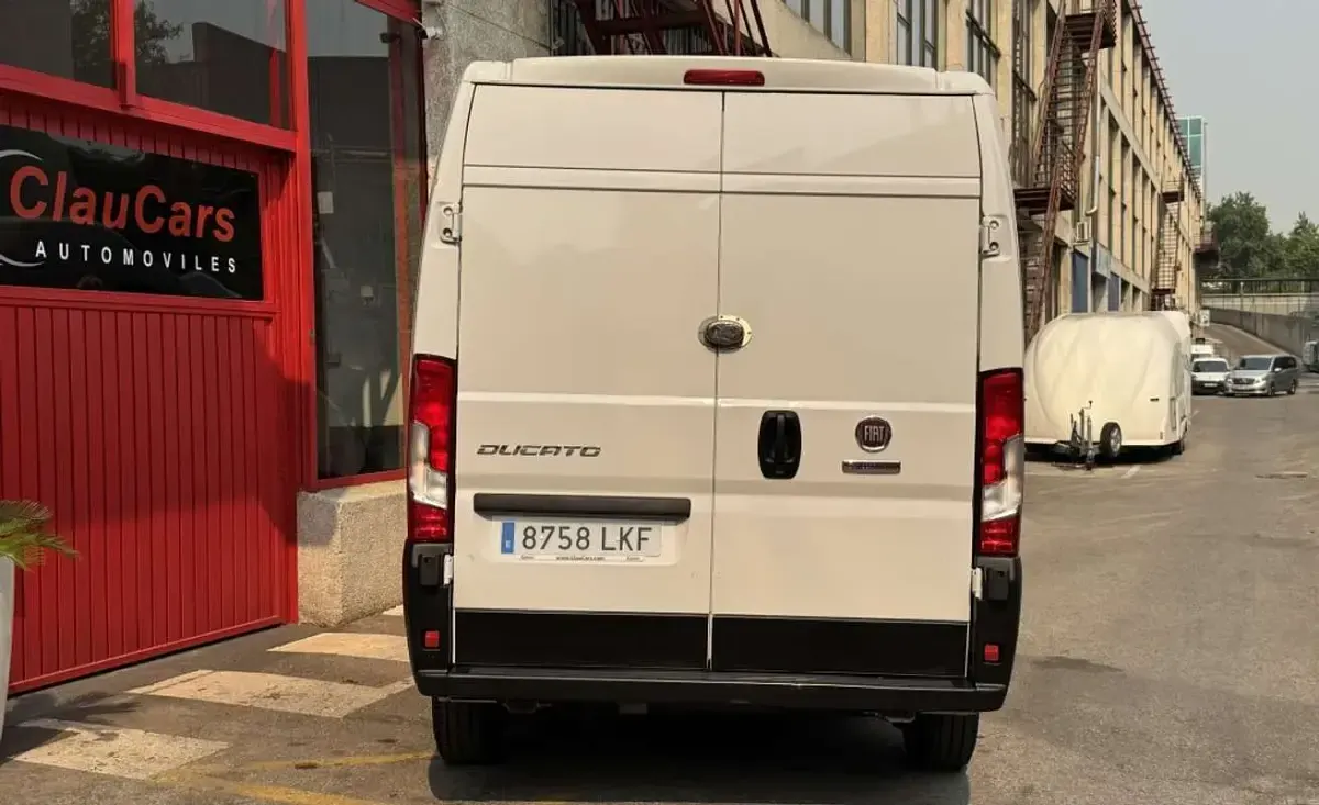 Usado Fiat Ducato 136 CV (100 kW) 2020 Blanco Van