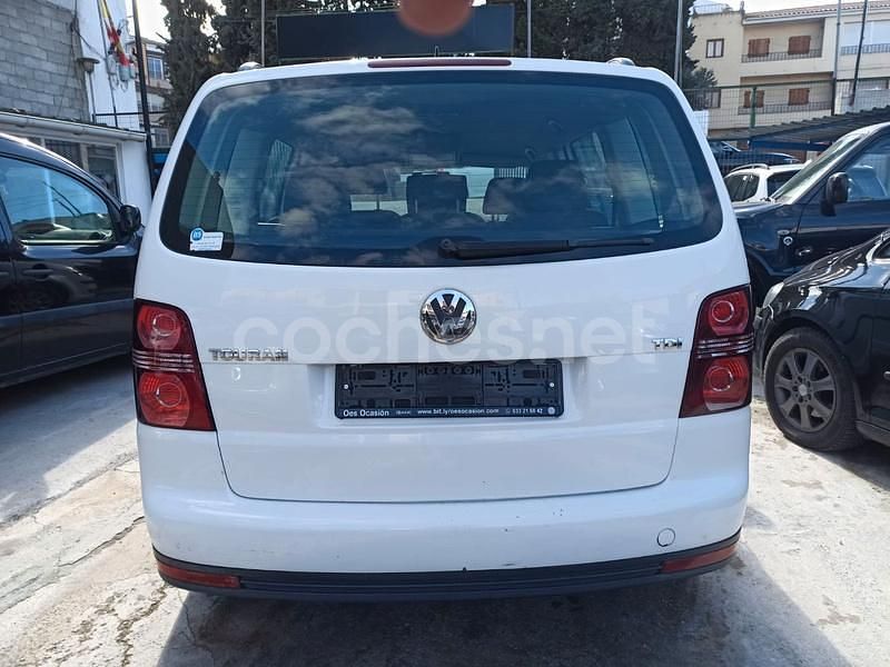 Usado VW Touran Edition 90 CV (66 kW) 2009 Blanco Monovolumen