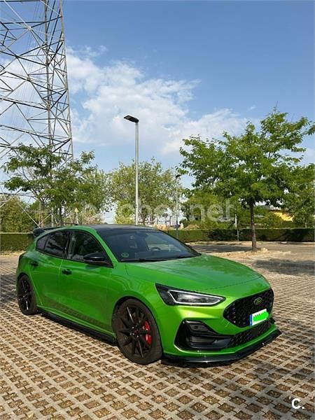 Verde Usado 2023 Ford Focus ST Berlina | 35.000 € (Un poco caro) - Imagen 1/4