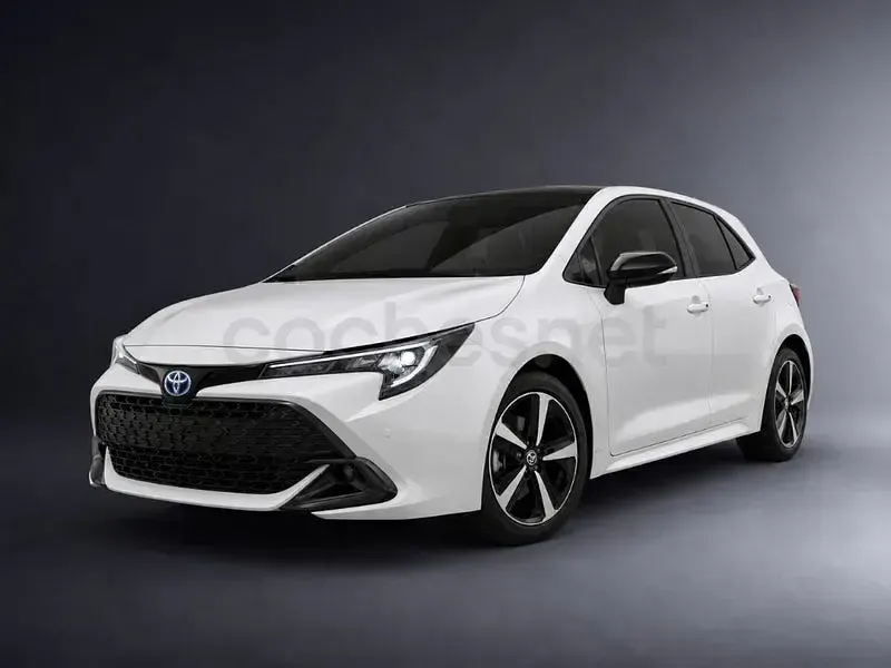 Usado Toyota Corolla Edition 140 CV (102 kW) 2026 Beige Familiar