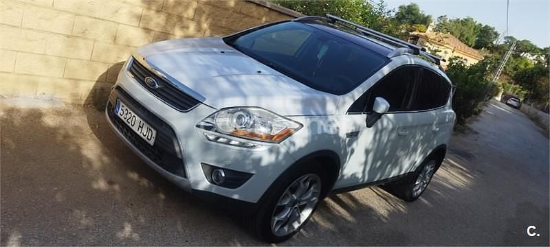 Blanco Usado 2012 Ford Kuga Titanium SUV | 6499 € (Buen precio) - Imagen 1/4