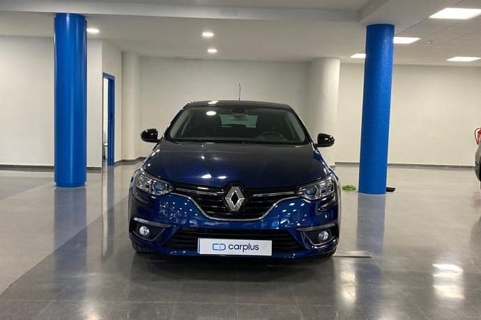Usado Renault Mégane IV LIMITED 140 CV (102 kW) 2019