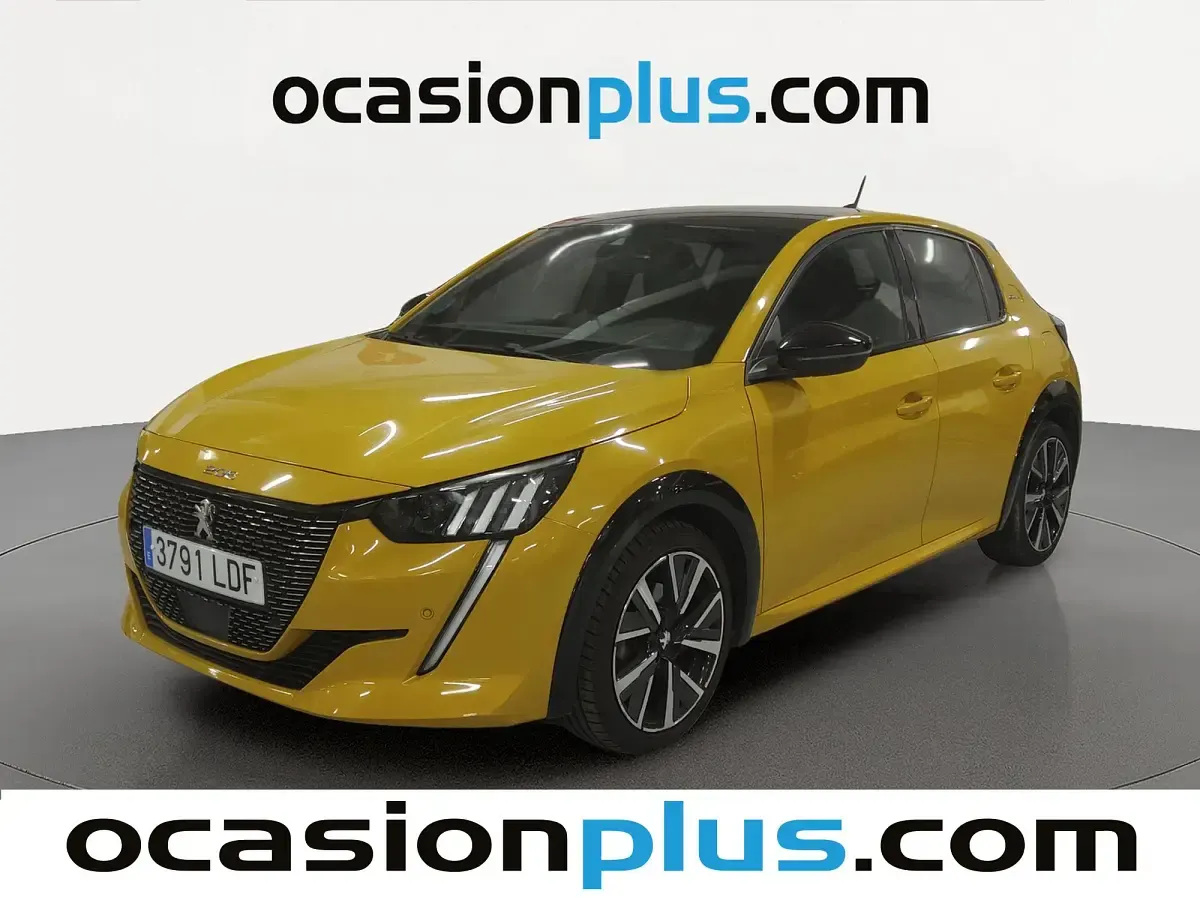 Usado Peugeot 208 GT-line 102 CV (75 kW) 2019 Utilitario