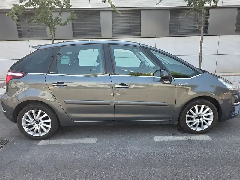 Usado Citroën C4 Picasso Exclusive 115 CV (84 kW) 2013 Beige Monovolumen