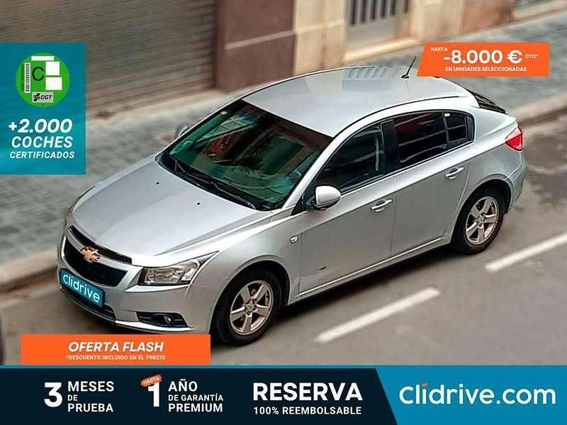 Gris Usado 2012 Chevrolet Cruze LT Utilitario | 5890 € (Precio justo) - Imagen 1/3