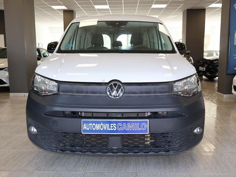 Usado VW Caddy 122 CV (89 kW) 2022 Blanco Monovolumen