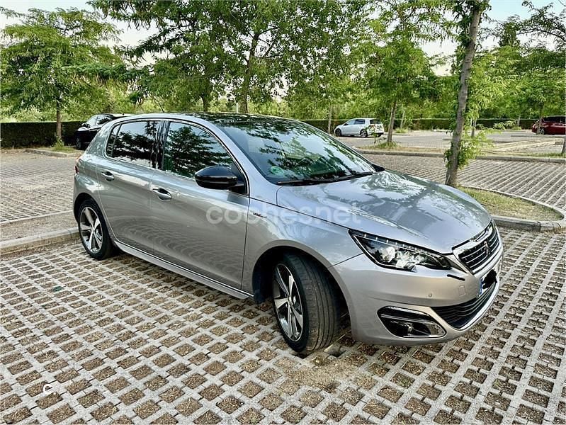 Gris / plata Usado 2016 Peugeot 308 GT-line Berlina | 8500 € (Buen precio) - Imagen 1/4