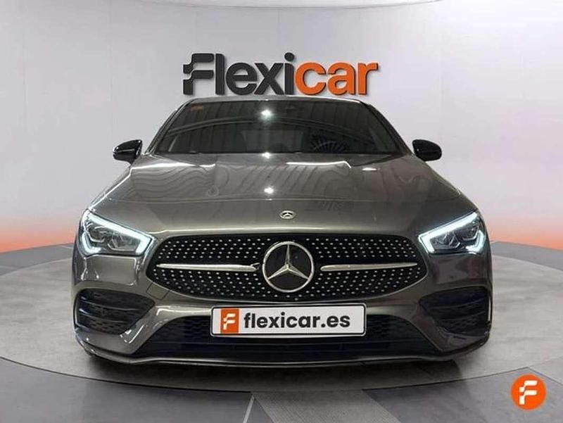 Usado Mercedes CLA200 Shooting Brake 163 CV (119 kW) 2021 Gris Familiar