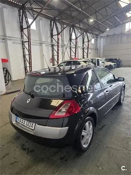 Usado Renault Mégane II Privilege 130 CV (95 kW) 2006 Negro Berlina