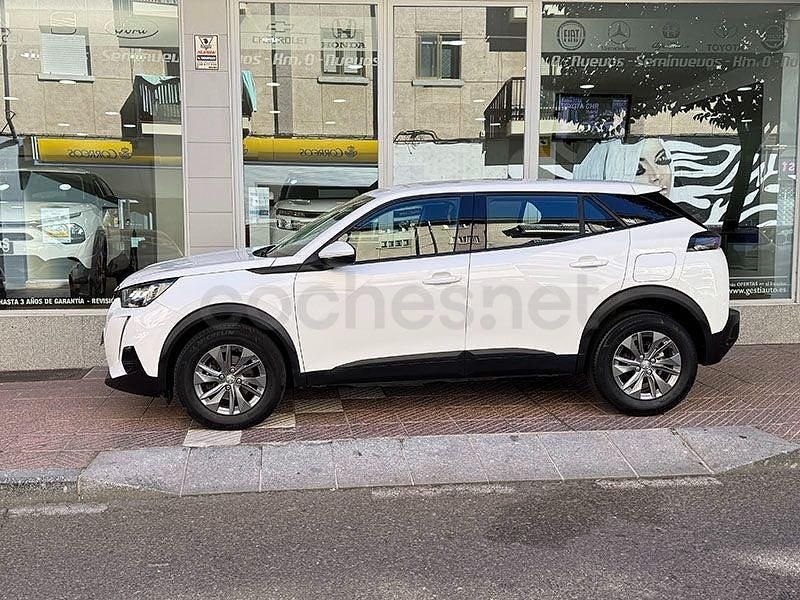 Usado Peugeot 2008 Active 110 CV (80 kW) 2022 Blanco SUV