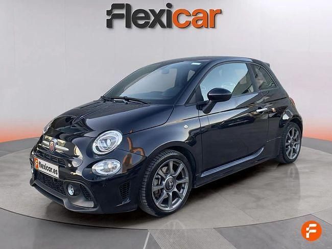 Usado Abarth 595 165 CV (121 kW) 2022 Negro Utilitario