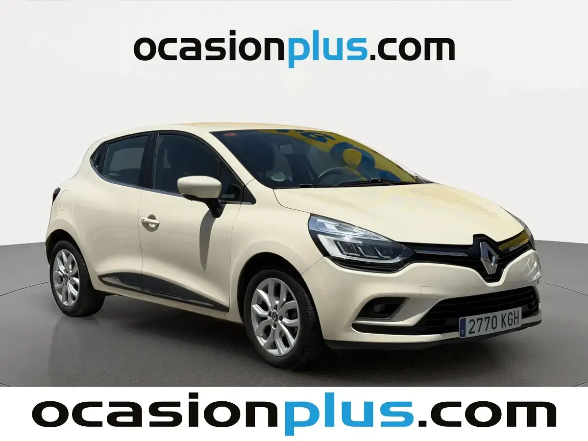 Usado Renault Clio Zen 90 CV (66 kW) 2017 Beige Utilitario